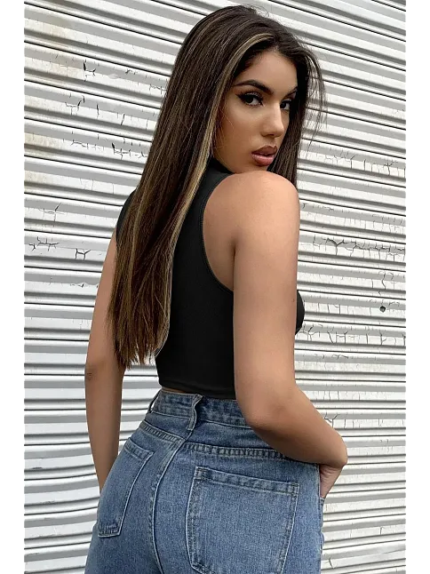 Kadın Siyah Yarım Fermuarlı Sıfır Kol Crop Top Bluz – Şık, Rahat Ve Kolay Kombinlenebilir