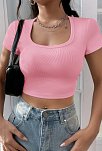 Kadın Pembe Yarım Kol Düz Yaka Crop Top Bluz – Şık, Rahat Ve Kolay Kombinlenebilir