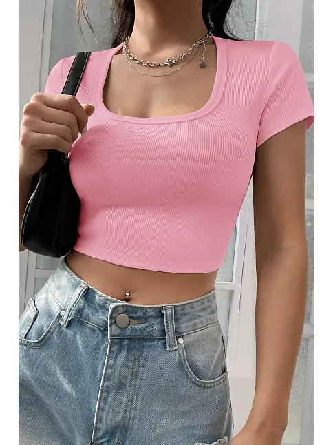 Kadın Pembe Yarım Kol Düz Yaka Crop Top Bluz – Şık, Rahat Ve Kolay Kombinlenebilir
