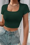 Kadın Yeşil Yarım Kol Düz Yaka Crop Top Bluz – Şık, Rahat Ve Kolay Kombinlenebilir