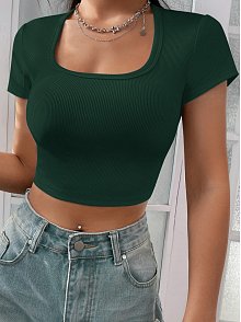 Kadın Yeşil Yarım Kol Düz Yaka Crop Top Bluz – Şık, Rahat Ve Kolay Kombinlenebilir