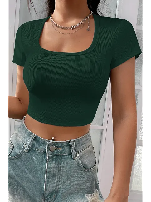 Kadın Yeşil Yarım Kol Düz Yaka Crop Top Bluz – Şık, Rahat Ve Kolay Kombinlenebilir