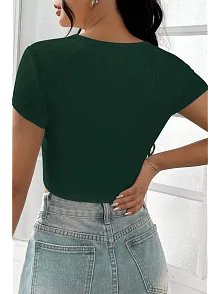 Kadın Yeşil Yarım Kol Düz Yaka Crop Top Bluz – Şık, Rahat Ve Kolay Kombinlenebilir