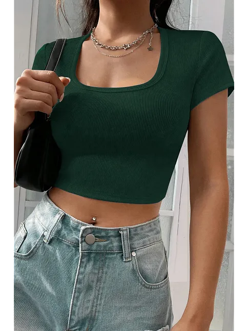 Kadın Yeşil Yarım Kol Düz Yaka Crop Top Bluz – Şık, Rahat Ve Kolay Kombinlenebilir