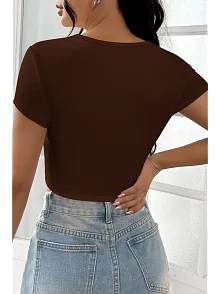 Kadın Kahverengi Yarım Kol Düz Yaka Crop Top Bluz – Şık, Rahat Ve Kolay Kombinlenebilir