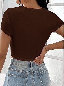 Kadın Kahverengi Yarım Kol Düz Yaka Crop Top Bluz – Şık, Rahat Ve Kolay Kombinlenebilir