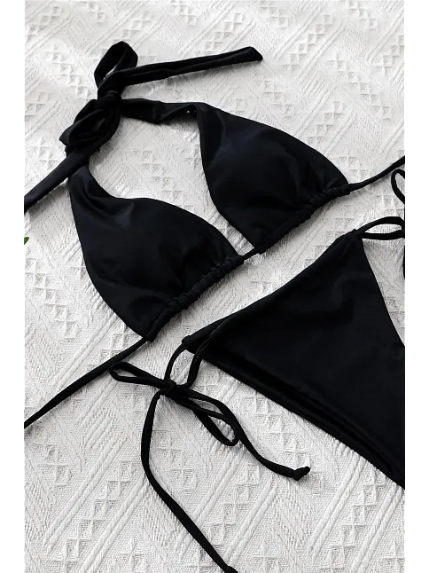 Kadın Siyah Yandan Bağlamalı Tangalı Üçgen Bikini Mayo Takımı – Modern, Konforlu Ve Günlük Kombinlere Uygun