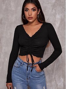 Kadın Siyah Uzun Kollu Büzdürme Bağcık Detaylı Crop Top Bluz – Şık, Rahat Ve Kolay Kombinlenebilir