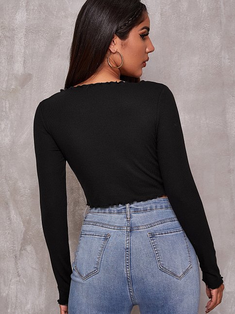 Kadın Siyah Uzun Kollu Büzdürme Bağcık Detaylı Crop Top Bluz – Şık, Rahat Ve Kolay Kombinlenebilir