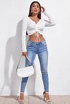 Kadın Beyaz Uzun Kollu Büzdürme Bağcık Detaylı Crop Top Bluz – Şık, Rahat Ve Kolay Kombinlenebilir
