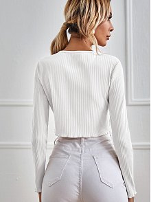 Kadın Beyaz Uzun Kollu Önden Bağlama Detaylı Crop Top Bluz – Şık, Rahat Ve Kolay Kombinlenebilir