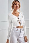 Kadın Beyaz Uzun Kollu Önden Bağlama Detaylı Crop Top Bluz – Şık, Rahat Ve Kolay Kombinlenebilir