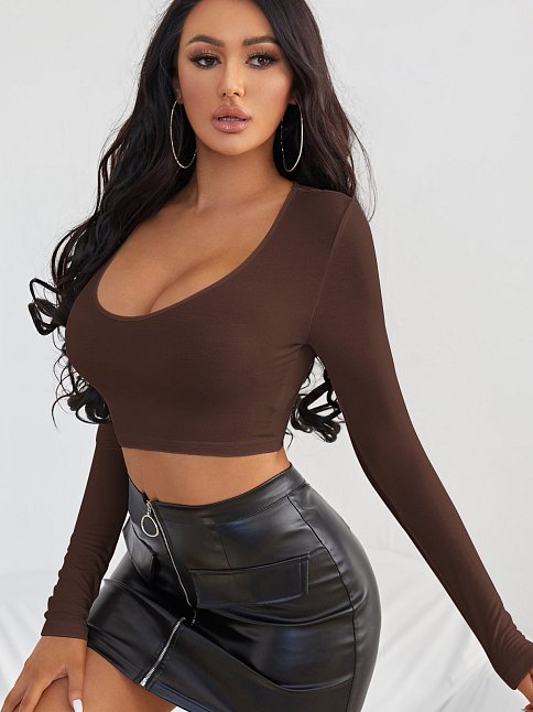 Kadın Kahverengi Uzun Kol Kare Yaka Crop Top Bluz – Şık, Rahat Ve Kolay Kombinlenebilir