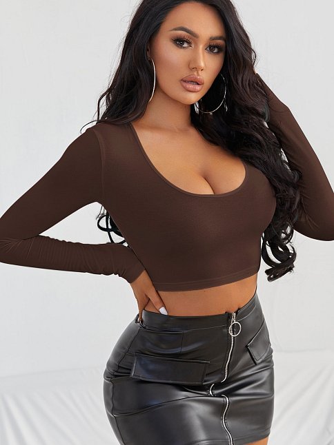 Kadın Kahverengi Uzun Kol Kare Yaka Crop Top Bluz – Şık, Rahat Ve Kolay Kombinlenebilir