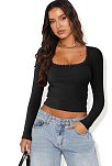 Kadın Siyah Kare Yaka Dantelli Uzun Kollu Crop Top Bluz – Şık, Rahat Ve Kolay Kombinlenebilir
