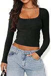 Kadın Siyah Kare Yaka Dantelli Uzun Kollu Crop Top Bluz – Şık, Rahat Ve Kolay Kombinlenebilir