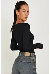Kadın Siyah Kare Yaka Dantelli Uzun Kollu Crop Top Bluz – Şık, Rahat Ve Kolay Kombinlenebilir