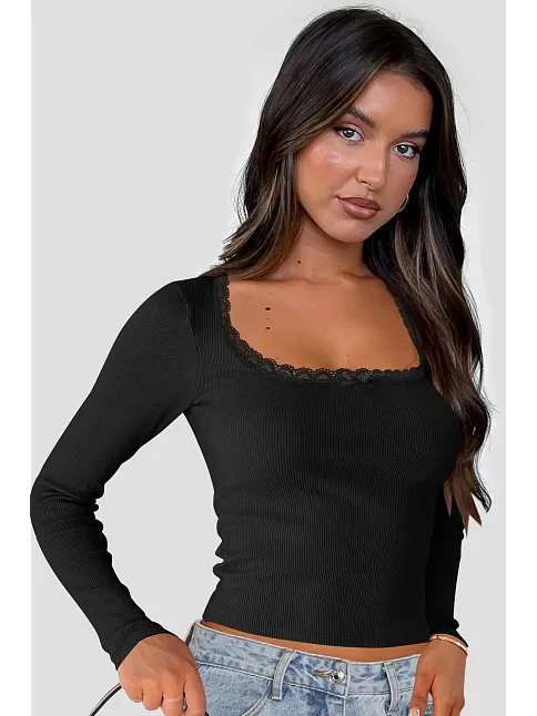 Kadın Siyah Kare Yaka Dantelli Uzun Kollu Crop Top Bluz – Şık, Rahat Ve Kolay Kombinlenebilir