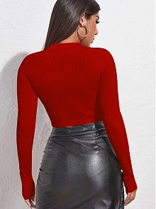 Kadın Kırmızı Göğüs Dekolteli Uzun Kollu Cut Out Crop Top Bluz – Şık, Rahat Ve Kolay Kombinlenebilir