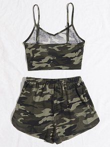 Kadın Kamuflaj Desenli Askılı Crop Top Ve Şortlu Gecelik Takım – Modern, Konforlu Ve Günlük Kombinlere Uygun