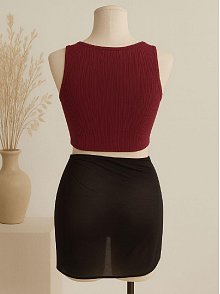 Kadın Bordo Yuvarlak Yaka Crop Ve Siyah Pareo 2'li Set – Modern Ve Şık Tasarım
