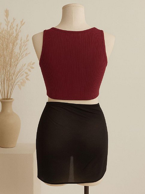 Kadın Bordo Yuvarlak Yaka Crop Ve Siyah Pareo 2'li Set – Modern Ve Şık Tasarım