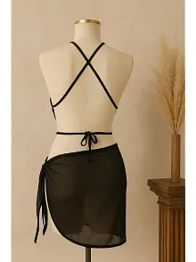 Kadın Siyah Çapraz Bağlamalı Crop Ve Pareo 2'li Set – Modern Ve Şık Tasarım