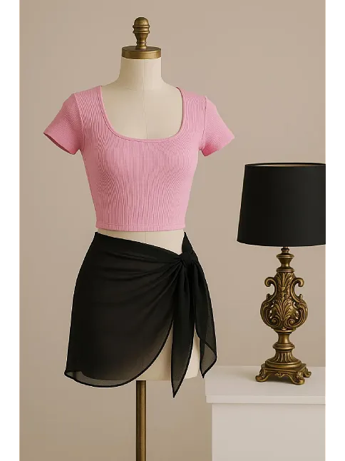 Kadın Pembe Yarım Kol Crop Ve Siyah Pareo 2'li Set – Modern Ve Şık Tasarım