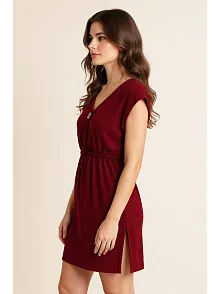 Kadın Bordo Yanları Yırtmaçlı Tokalı V Yaka Mini Plaj Elbisesi