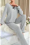 Kadın Gri Çizgili Uzun Kollu Fiyonk Detaylı Pijama Takımı Rahat Mevsimlik