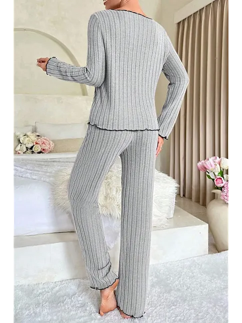 Kadın Gri Çizgili Uzun Kollu Fiyonk Detaylı Pijama Takımı Rahat Mevsimlik