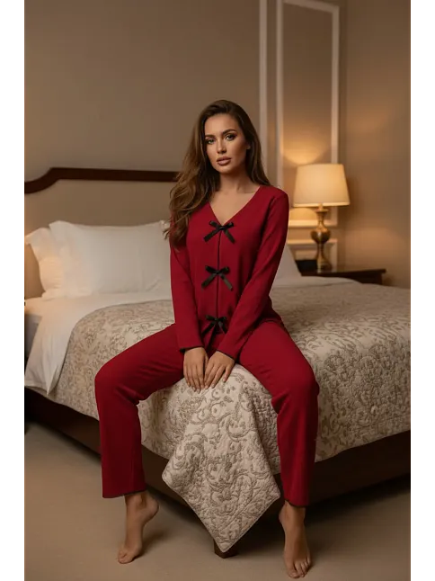 Kadın Bordo Fiyonklu İç Çamaşırı Ve Uzun Kollu V Yaka Pijama Takımı 4'lü Set