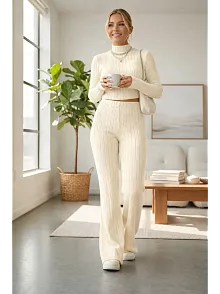 Kadın Ekru Çizgili Boğazlı Crop Top Ve Yüksek Bel Eşofman Takımı Spor Şık Kombin