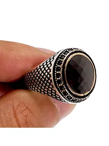 Siyah Kesme Zirkon Ve Mikro Taşlı Klasik Erkek Gümüş Yüzük Siyah Kesme Zirkon Ve Mikro Taşlı Klasik Erkek Gümüş Yüzük