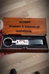 Kişiye Özel Recep Tayyip Erdoğan Figürlü AK Parti Logolu Çelik Anahtarlık