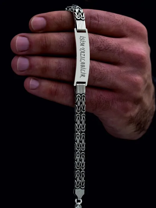 Erkek Gümüş Bileklik - İsim Yazılabilir 4mm Kare kral Gümüş Bileklik Erkek Gümüş Bileklik - İsim Yazılabilir 4mm Kare kral Gümüş Bileklik