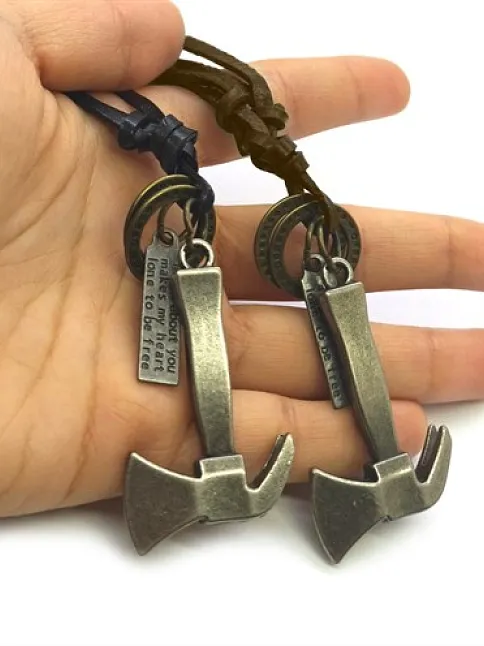 Balta Motif Erkek Siyah Deri Kolye Büyük Boy DKL000BALTA