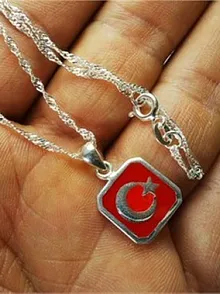 Türk Bayrağı Bayan Gümüş Kolye