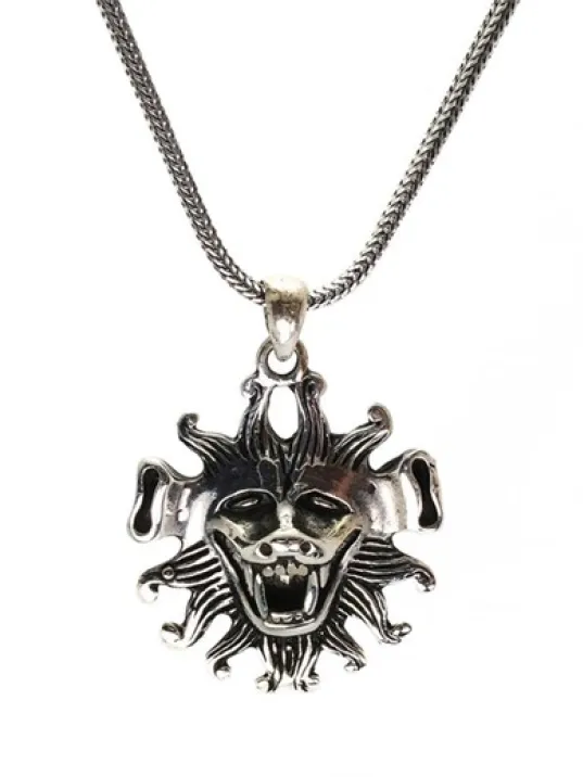 Gotik Kurt Adam Gümüş Erkek Kolye Zincir Gotik Kurt Adam Gümüş Erkek Kolye Zincir