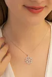 Kadın Gümüş Kolye - Kadın Baget Taşlı Kar Tanesi Gümüş Kolye