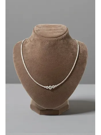 Parla Model Zirkon Taşlı Gümüş Su Yolu Kadın Kolye