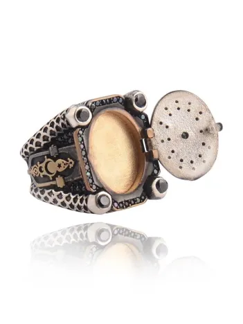 Siyah Zirkon Taşlı Kare Model Ay Yıldız İçi Açılabilen Erkek 925 Ayar Gümüş Yüzük GYZKAREMDLZ-GMS