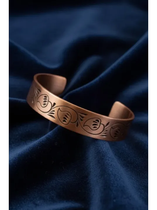 Kadın Bakır Bileklik - Kapalı Lale Model Kadın Bakır Kelepçe Bilezik Metal Kutu ve Doğal Taşlar Kadın Bakır Bileklik - Kapalı Lale Model Kadın Bakır Kelepçe Bilezik Metal Kutu ve Doğal Taşlar