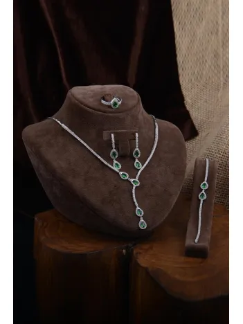 Melodi Bayan Zümrüt Taşlı Gümüş Su Yolu Set - Kolye, Bileklik, Küpe, Yüzük