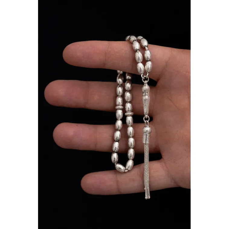 Gümüş Tespih Arpa Kesim Noktalı Orta Boy 20 gr Gümüş Tespih Arpa Kesim Noktalı Orta Boy 20 gr