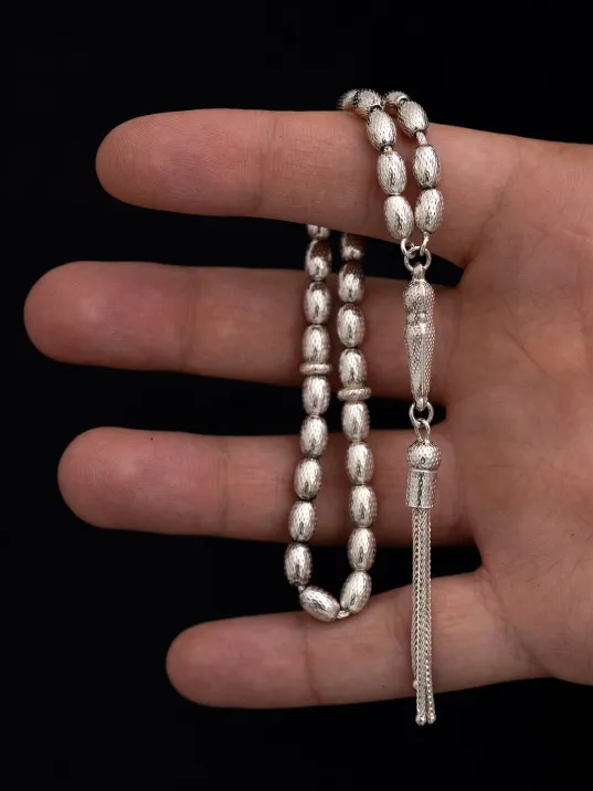 Gümüş Tespih Arpa Kesim Noktalı Orta Boy 20 gr