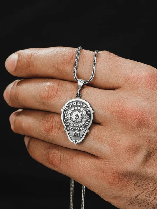 Polis Rozeti Kolyesi - Emniyet Teşkilatı Arması Gümüş Kolyesi Polis Rozeti Kolyesi - Emniyet Teşkilatı Arması Gümüş Kolyesi