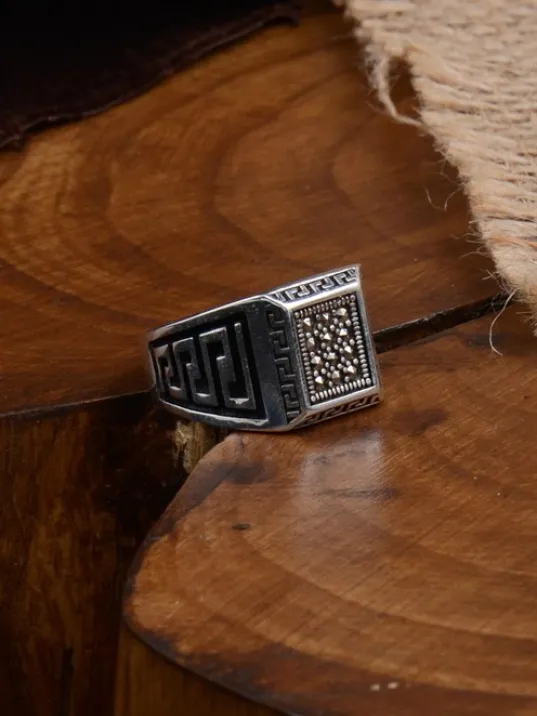 Markazit Küçük Kare Model Taşlı Erkek Gümüş Yüzük