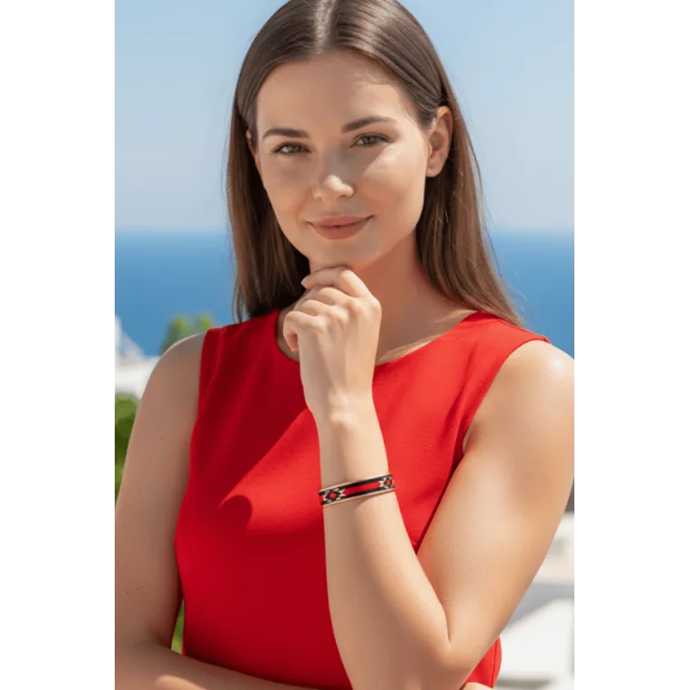 Kadın Bakır Bileklik - Rosso Model Özel Baskı Metal Kutu Ve Kuvars Taşı Kadın Bakır Bileklik - Rosso Model Özel Baskı Metal Kutu Ve Kuvars Taşı