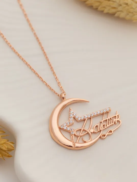 Kadın Gümüş Kolye - Zirkon Taşlı Rose Kemal Atatürk Imzalı Ay Yıldız Gümüş Kolye Gklayyldzm4-ros Kadın Gümüş Kolye - Zirkon Taşlı Rose Kemal Atatürk Imzalı Ay Yıldız Gümüş Kolye Gklayyldzm4-ros